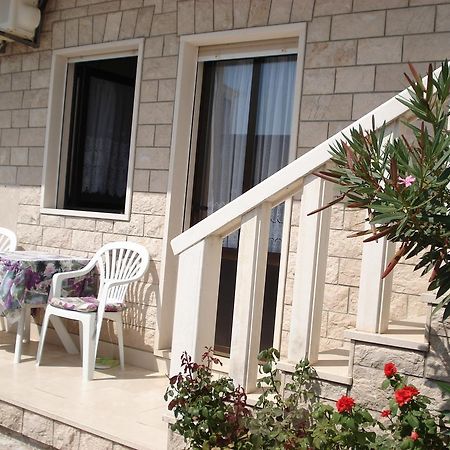 Apartments Mladina Мимице Экстерьер фото