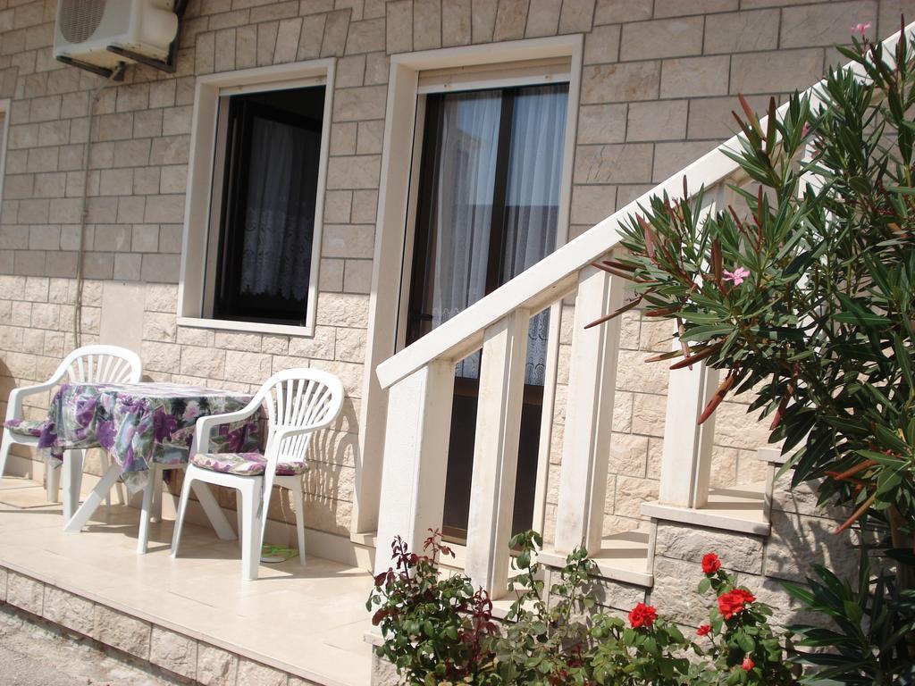 Apartments Mladina Мимице Экстерьер фото
